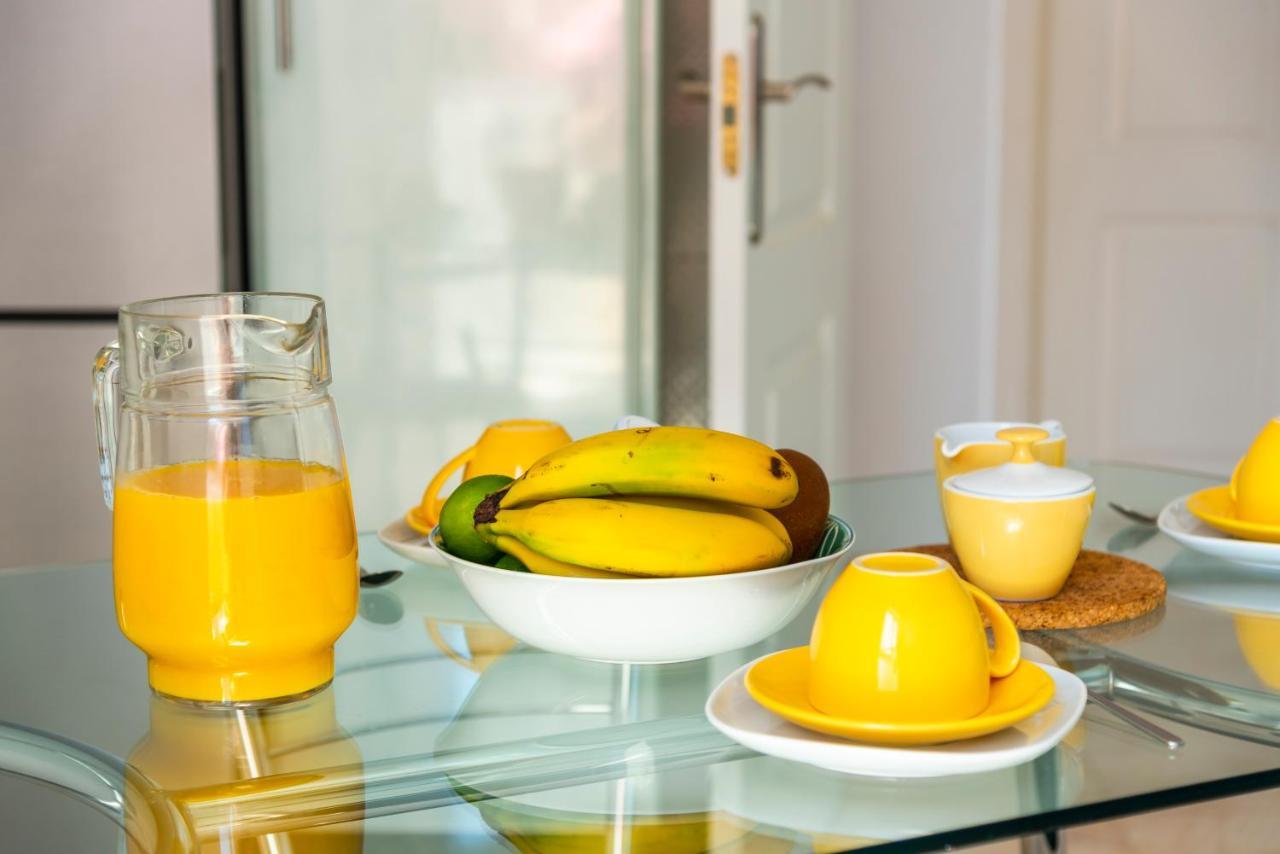 Radazul Beachfront Triplex With Swimming Pool & Parking מראה חיצוני תמונה