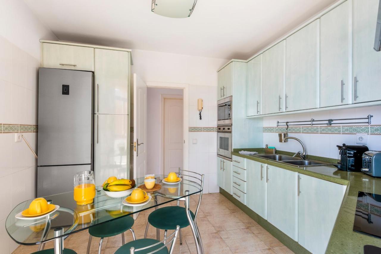 Radazul Beachfront Triplex With Swimming Pool & Parking מראה חיצוני תמונה